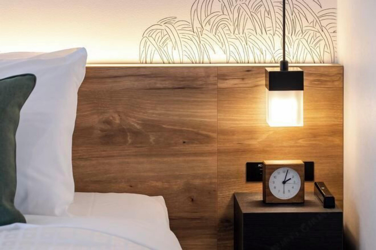 Bedroom 10