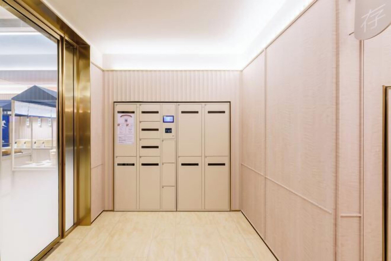 Others 5, HanTing Hotel (Dalian Zhongshan Square Subway Station), Dalian