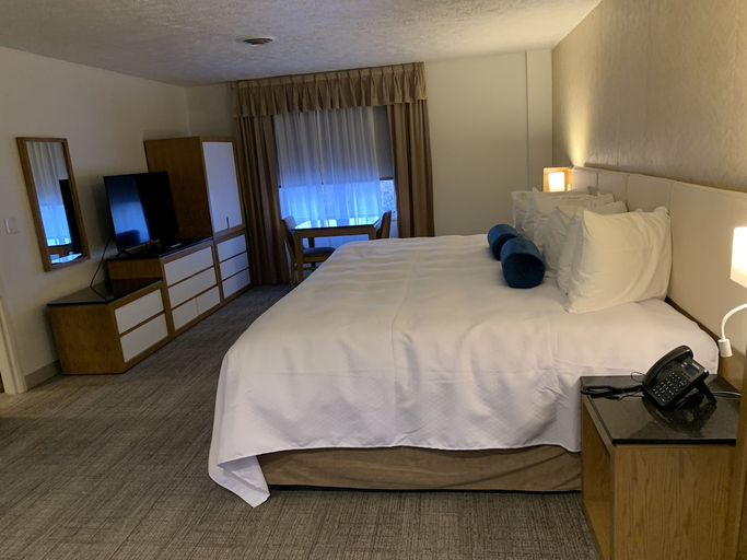 Bedroom 2, Split Rock Resort, Carbon