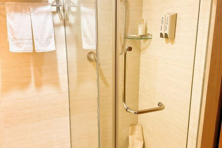 Bathroom 2, Hailian Xianggan Hotel, Ji'an
