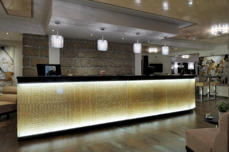 Public Area 2, Hotel Des Roches, Corse-du-Sud