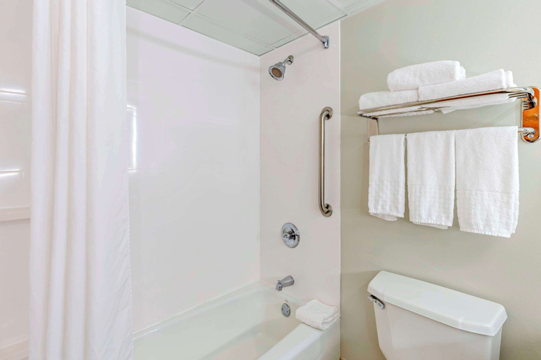 Bedroom 4, Best Western Plus Wilmington/Wrightsville Beach, New Hanover