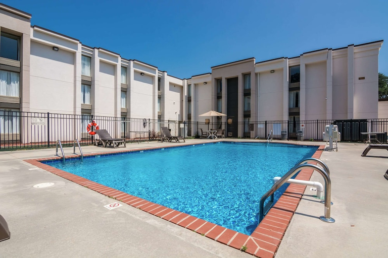 Sport & Beauty, Comfort Inn Kings Mountain, Cleveland