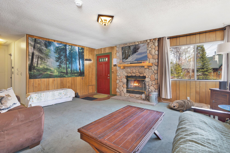 Others 5, Nested Oaks Cottage #2234, San Bernardino