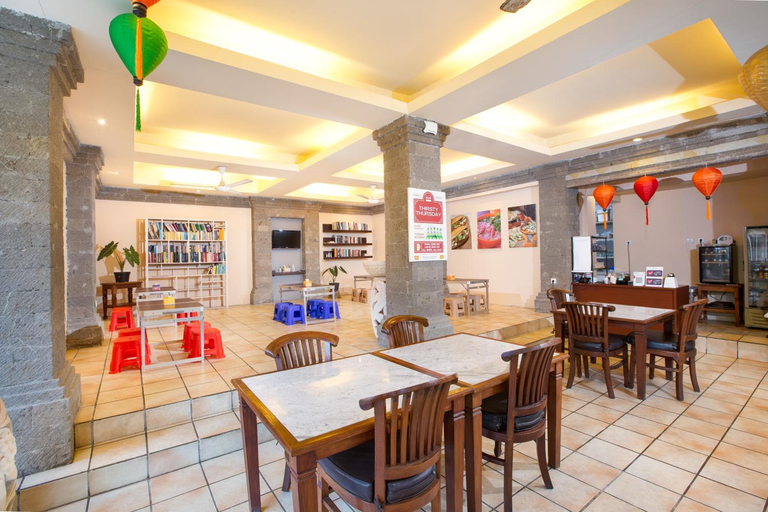Food & Drinks 5, Puri Mesari, Denpasar