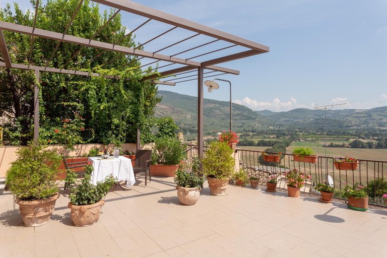 Others 5, Albergo Il Cacciatore, Perugia