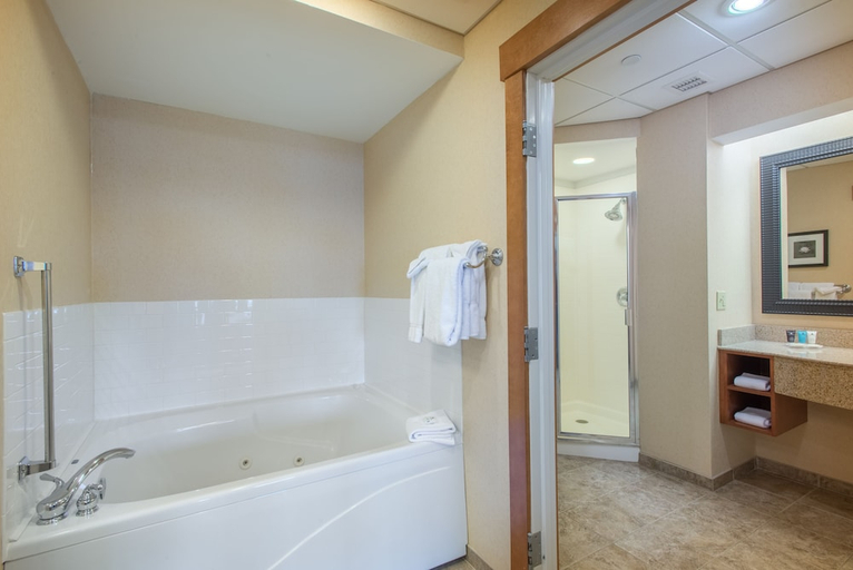 Bathroom 4, Grandview Lake Placid, Essex