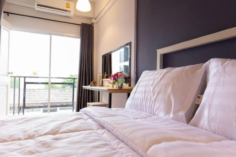 Bedroom 16