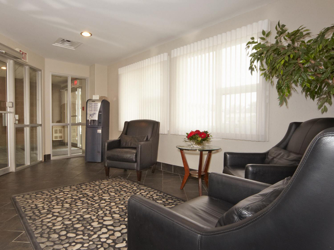Public Area 2, Colonial Square Inn & Suites, Division No. 11