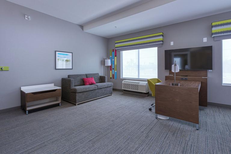 Others 5, Hampton Inn & Suites Bakersfield Central, Kern