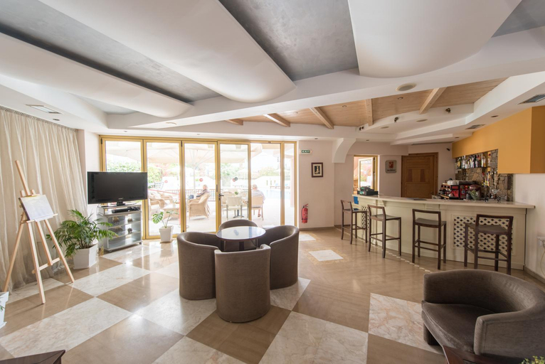 Public Area 2, Sun Rise Hotel Apartments, Central Greece