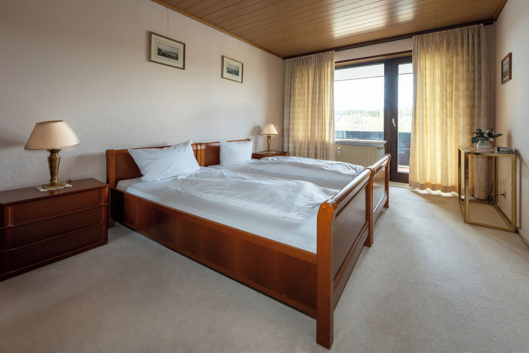 Bedroom 4, Hotels Am Kranichsee, Goslar