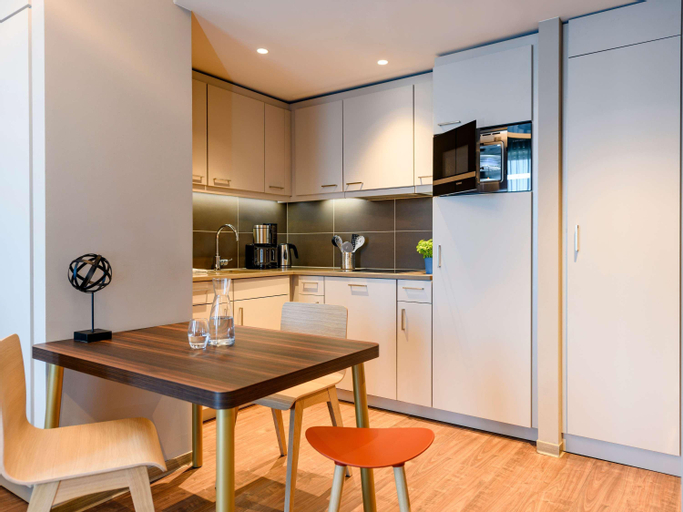 Dining Room 6