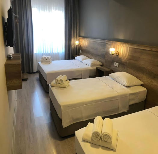 Bedroom 3, Rinascente, Merkez