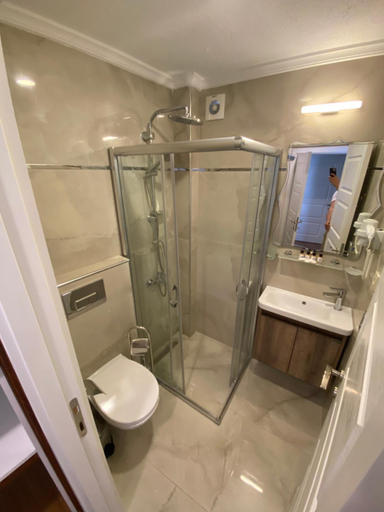 Bathroom 3, Elisa Hotel, Fatih