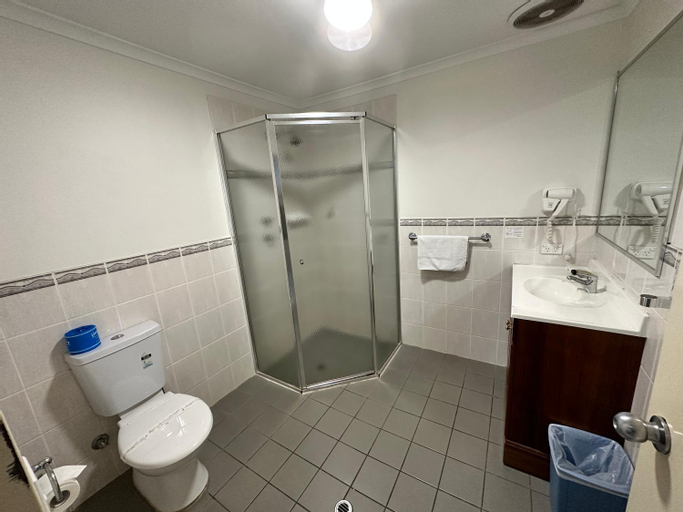 Bathroom 6