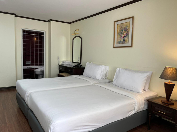Bedroom 5