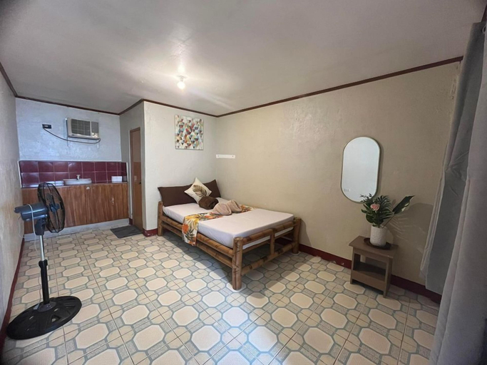Bedroom 4, On Board Panglao Beach Hostel and Resort, Panglao