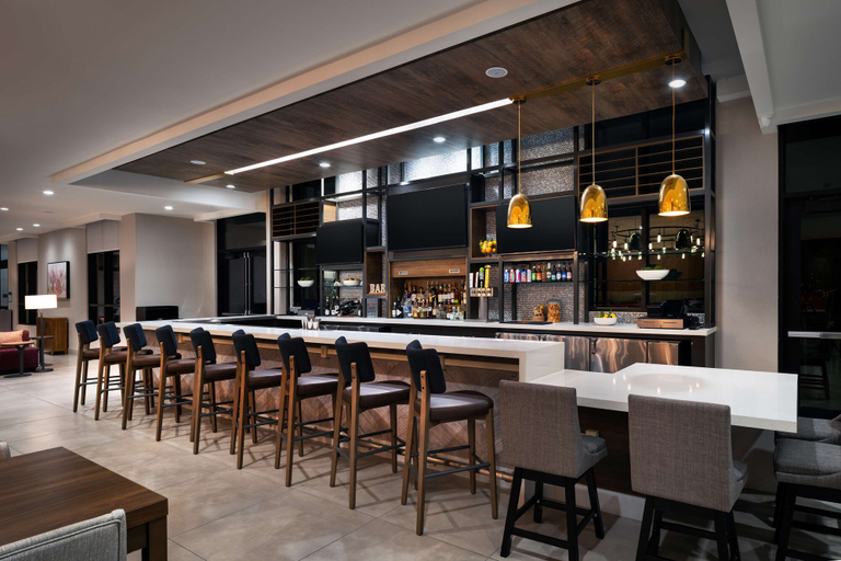 Food & Drinks 5, Hilton Garden Inn Visalia, Ca, Tulare