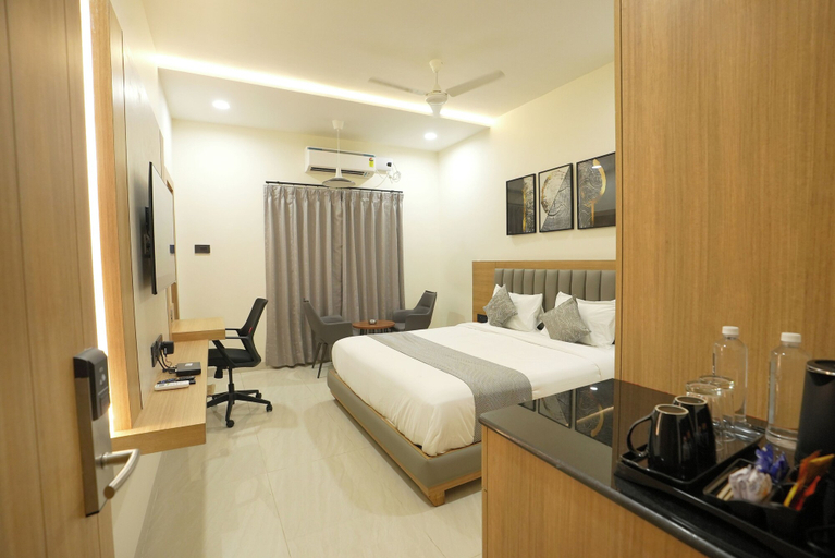 Bedroom 4, Oak Business Hotel, Hyderabad