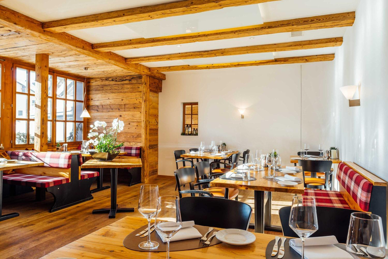 Food & Drinks 5, Hotel Restaurant Bellevue, Imboden