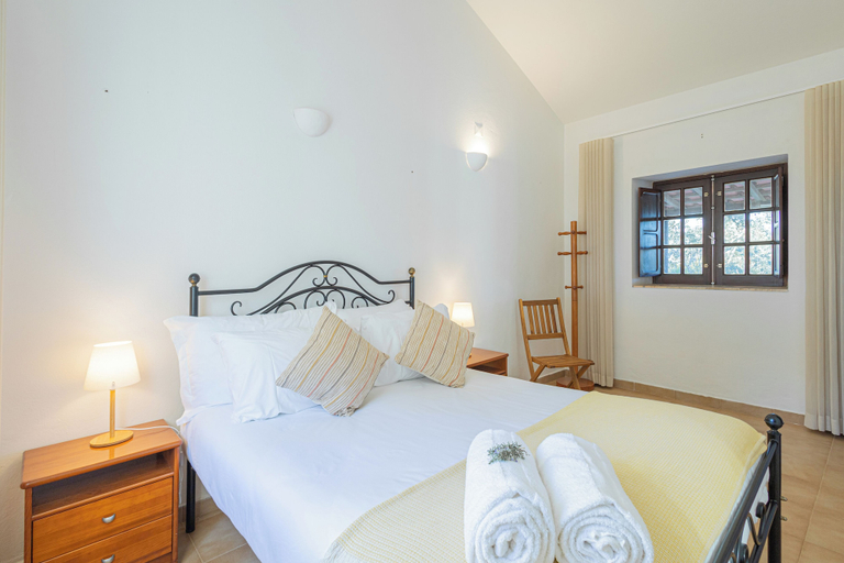 Bedroom 3, Monte do Cerro, Sines