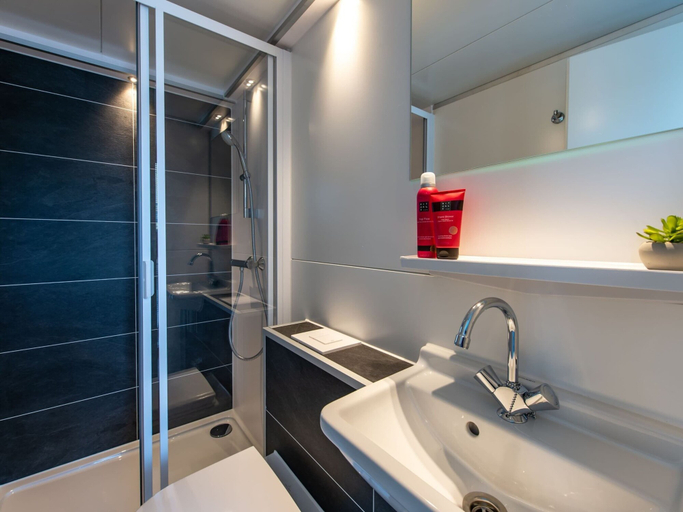 Bathroom 3, Water Lodge Kamperland With Scenic Terraces, Noord-Beveland