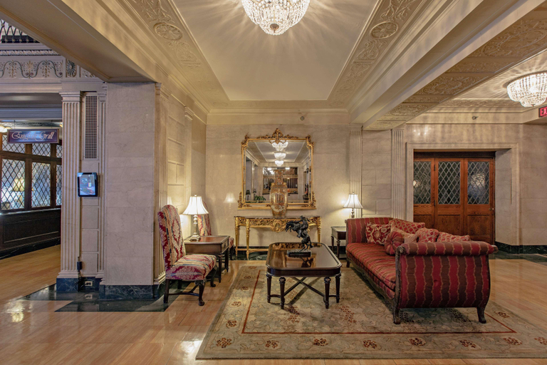 Public Area 2, The Brown, Jefferson