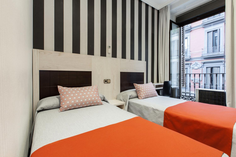 Bedroom 3, Hostal Castilla I, Madrid