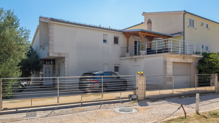 Exterior & Views 2, Sunshine Holiday Home, Kaštela