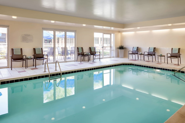 Sport & Beauty 5, Fairfield Inn Suites By Marriott Fort Collins Loveland, Larimer