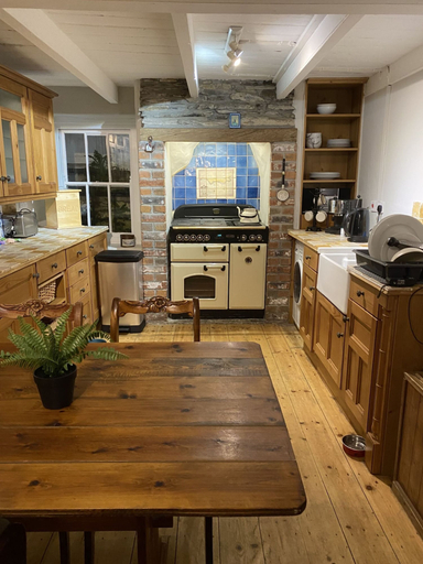 Others 5, Jacobs Cottage, Cornwall
