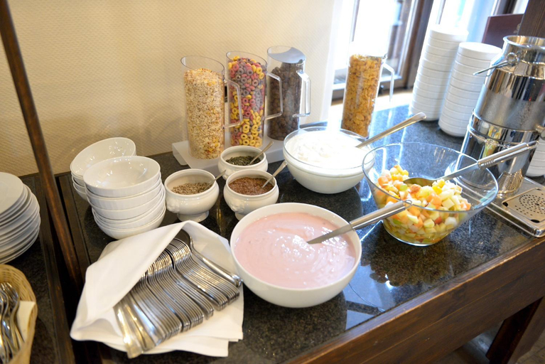 Food & Drinks 5, Land- und Golfhotel Alte Fliegerschule, Eisenach