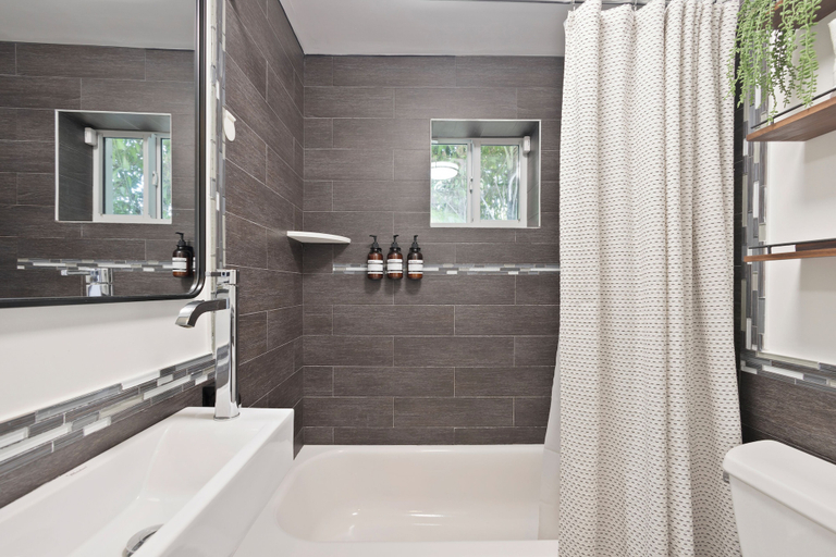 Bathroom 3, SuCasa Bay, Miami-Dade