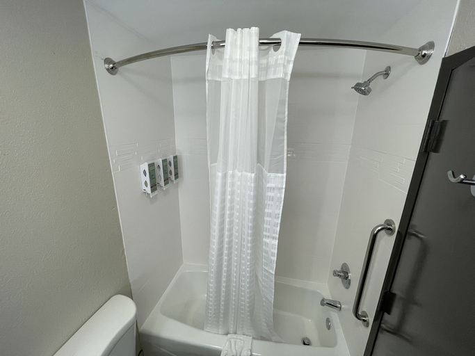 Bathroom 4, Best Western Lexington Inn, Fayette