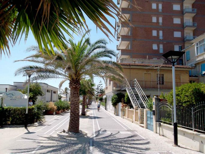 Exterior view 2, Grottammare mon amour Marina Grande, Ascoli Piceno