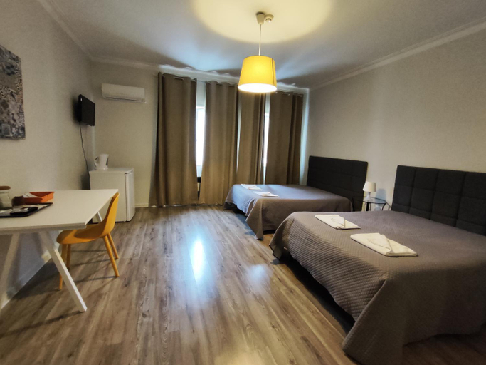 Others 4, Residencial Centro Comercial Avenida Bragashopping, Braga