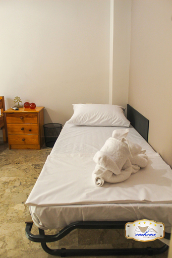 Room 5, Family Central in Kalamata, Peloponnese