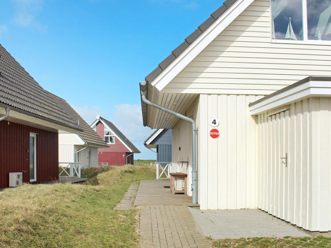 Exterior & Views 2, Holiday Home in Wendtorf, Plön