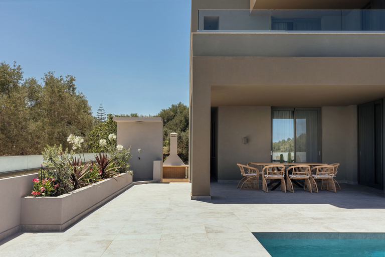 Exterior, Aura Del Sol, Ionian Islands