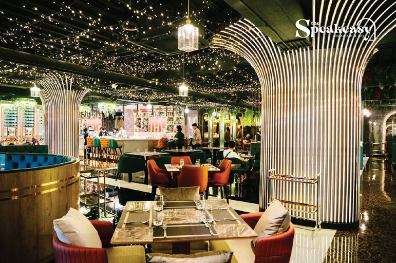 Food & Drinks 5, Topland Hotel & Convention Centre, Muang Phitsanulok