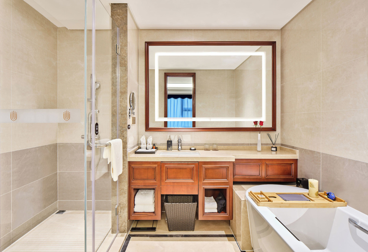 Bathroom 3, Shenzhen Guangming CIMC Executive Hotel, Shenzhen