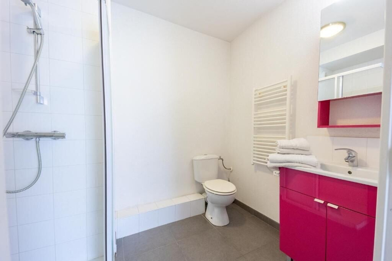 Bathroom 3, Le Campus Appartement, Alpes-Maritimes