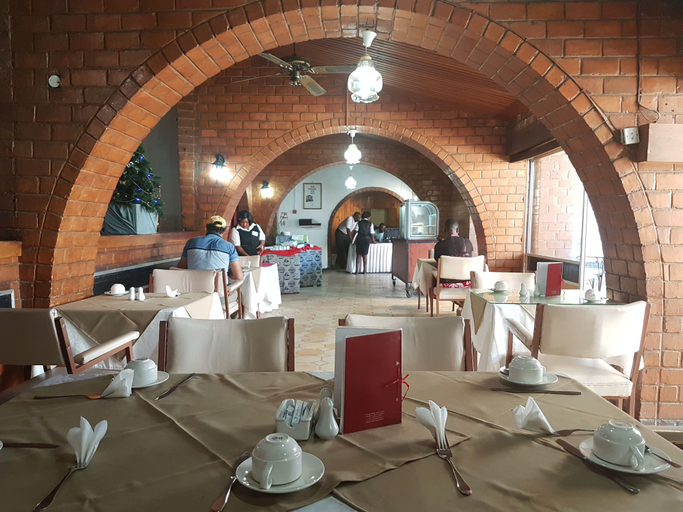 Food & Drinks 4, The Lusaka Hotel, Lusaka