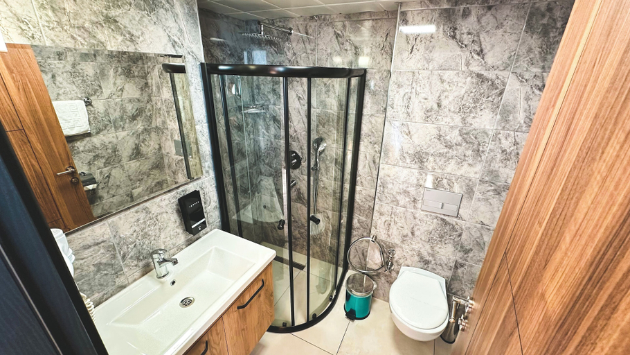 Bathroom 5, Çamlıca Hotel, Yomra