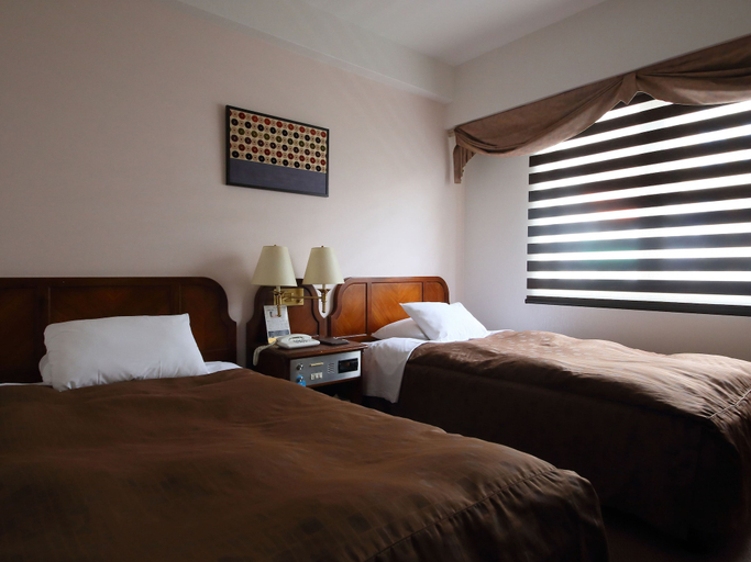 Bedroom 3, Hotel Claiton Shin-Osaka, Osaka