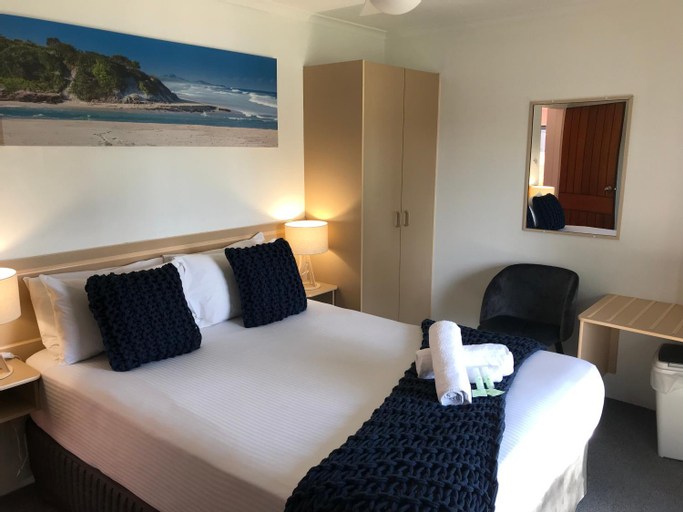Bedroom 5