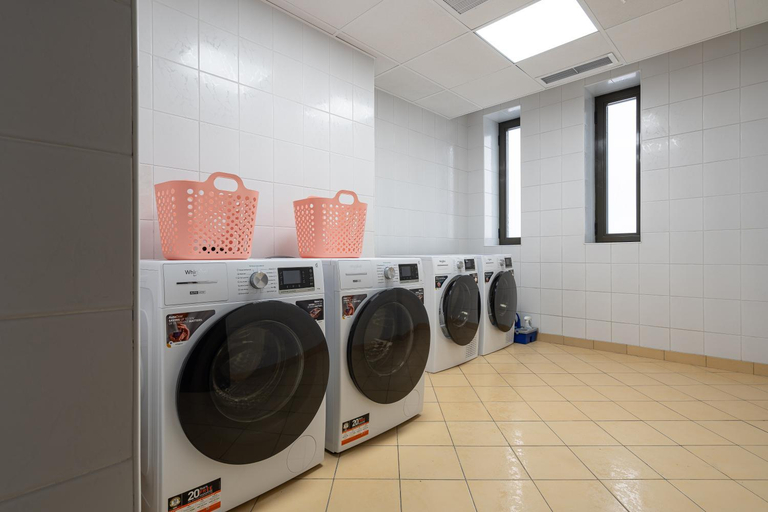 Bathroom 5, VISIONAPARTMENTS Bucharest - self check-in, Municipiul Bucuresti