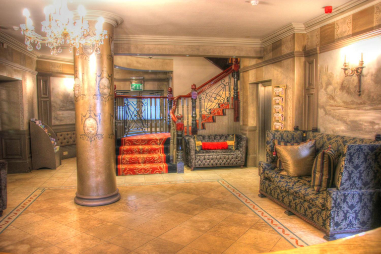 Public Area, Benedicts Hotel, Belfast