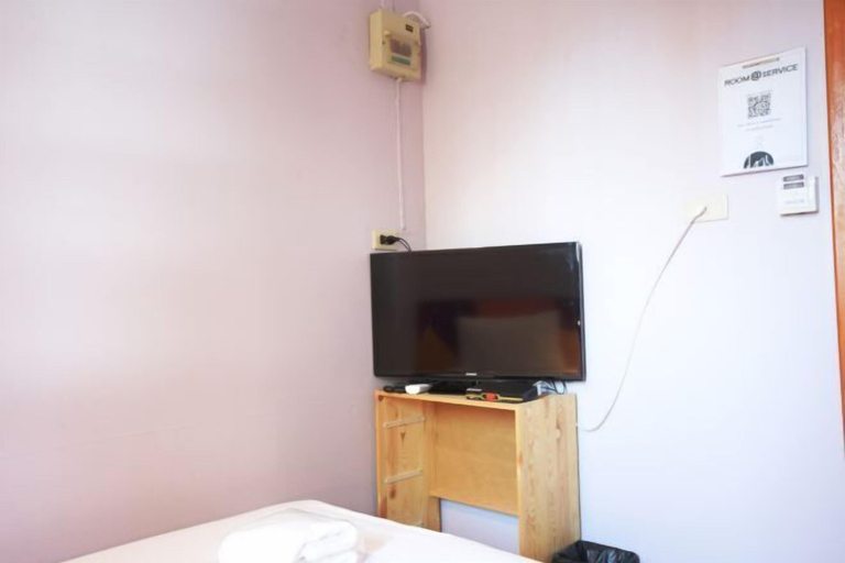 Bedroom 13